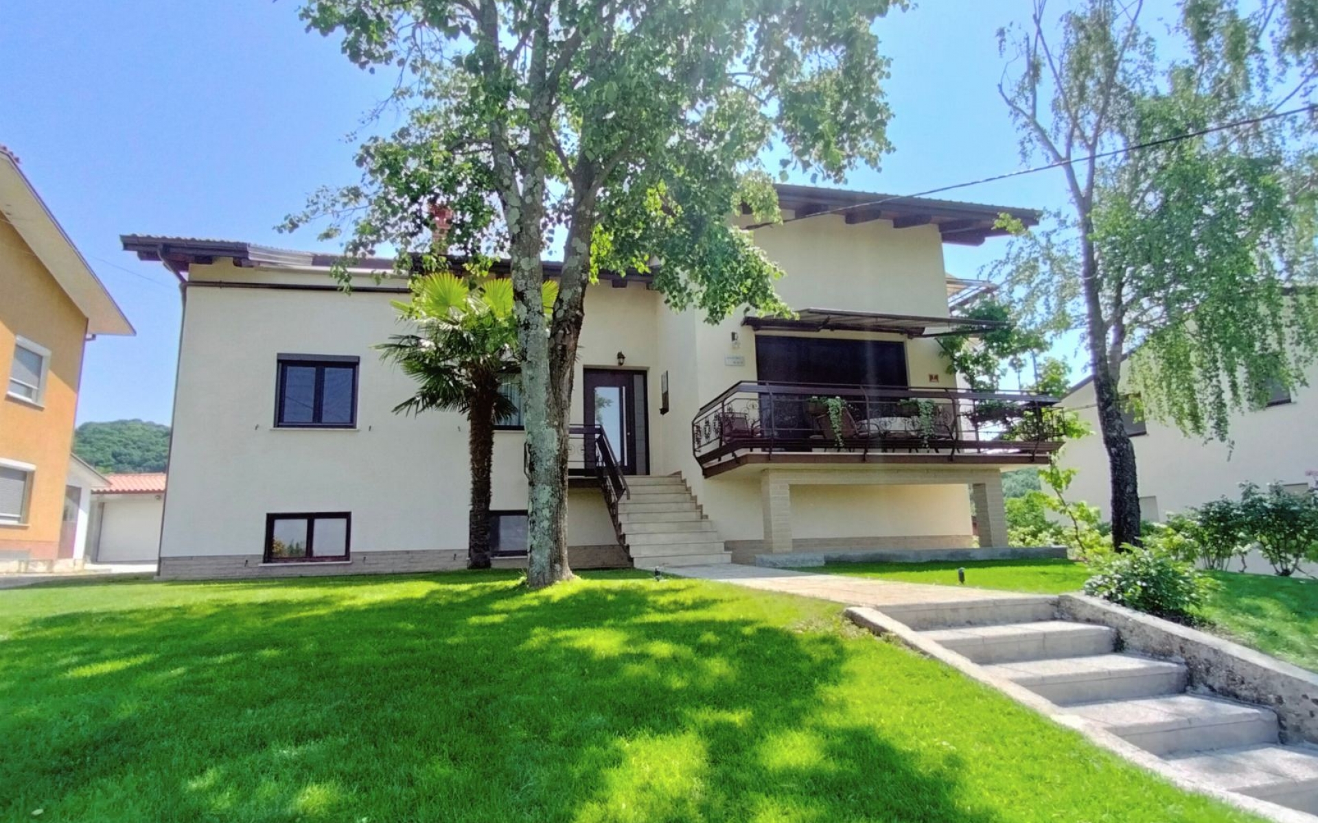 Apartma Breza
